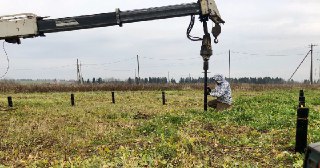 Установка винтовых свай Петергоф цена от 3100 руб.